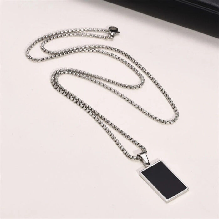 Plain Rectangular Black pendent for Men Women