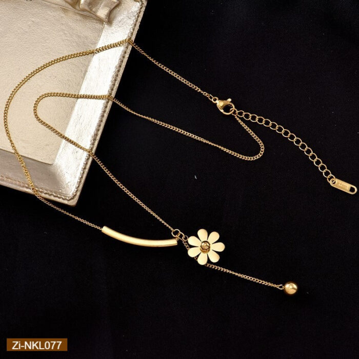 Flower Pendant Golden - Image 3